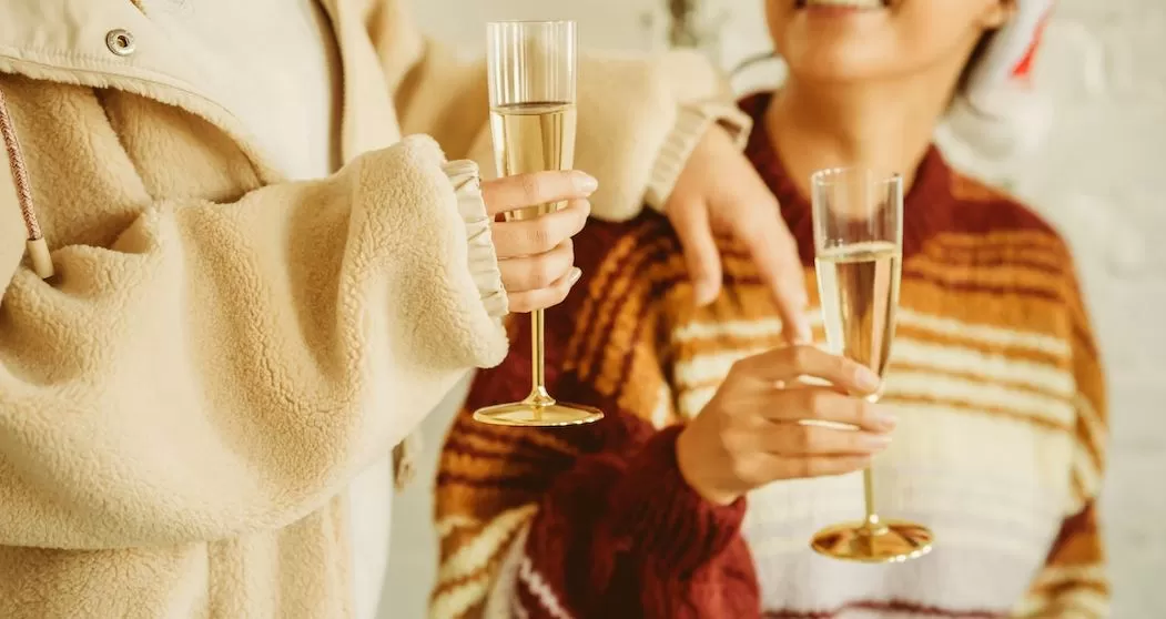 6 Signs Your Loved One Is Struggling With Alcoholism