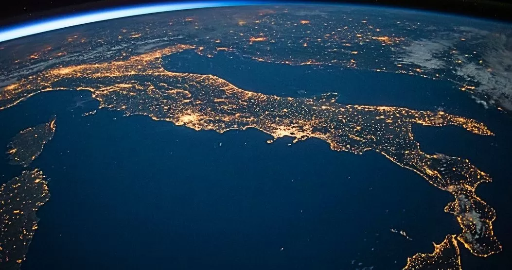 Rising Influence of the Virtual World Is Highly Noteworthy