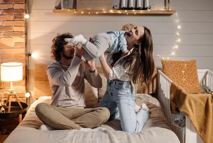 Laughing Instead of Yelling: Using Humour to Defuse Tantrums