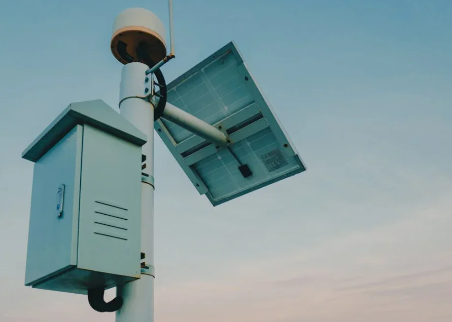 Top Benefits of Solar-Powered Outdoor Cameras